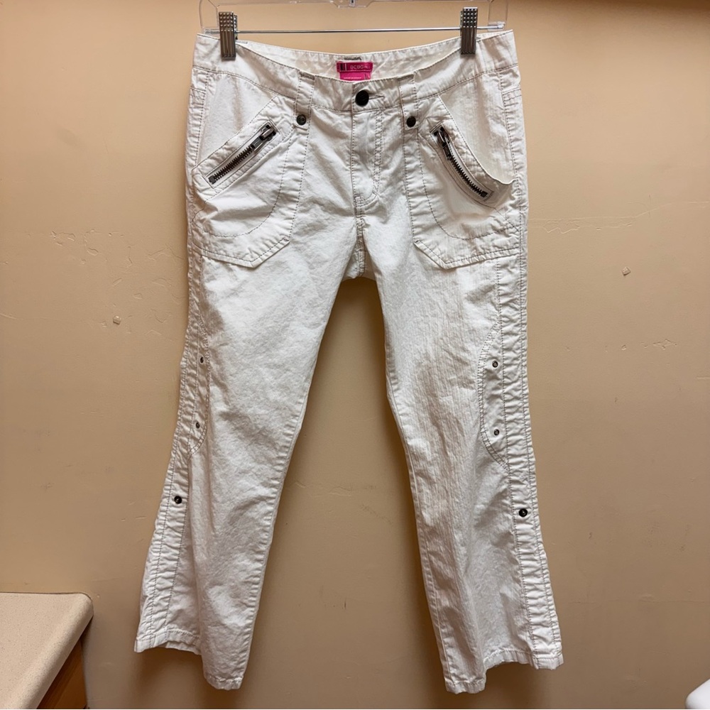 BCBGirls Womens Vintage Y2K Cargo low rise White Ankle Cropped Pants Size 6